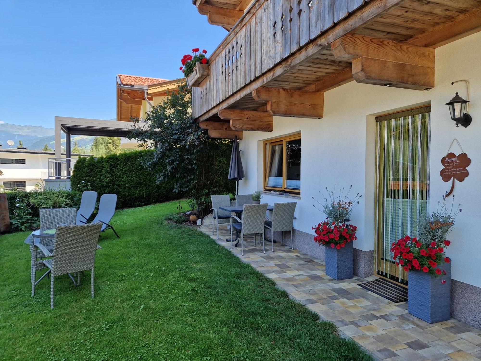 Haus Roland Apartment Цел ам Цилер Екстериор снимка